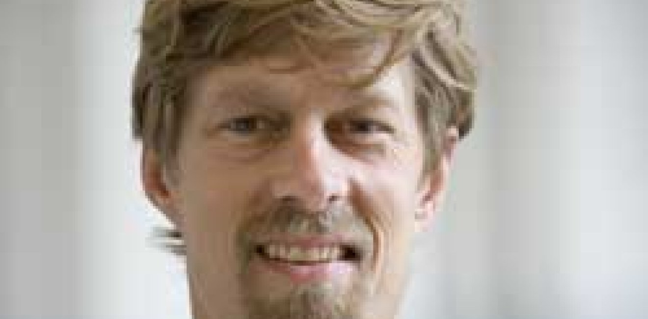 Fellow Studies Bin Laden's Tapes