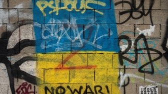 Ukraine flag graffiti
