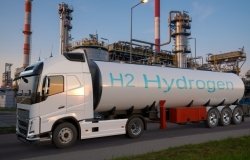  Illustration of tanker carrying liquid hydrogen, Szczecin, Poland.